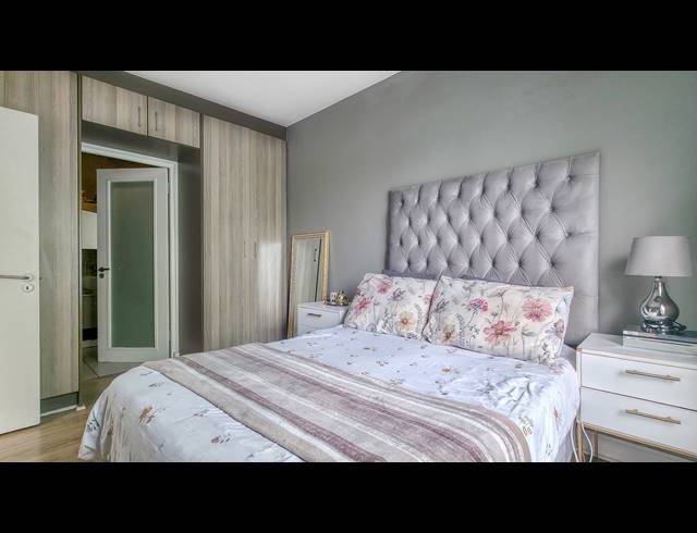 2 BEDROOM APARTMENT FOR SALE IN RIVONIA